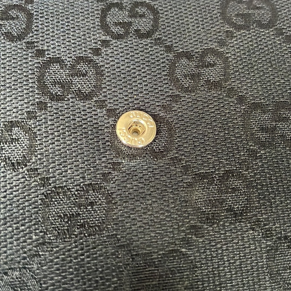 Authentic Gucci Wallet - image 6